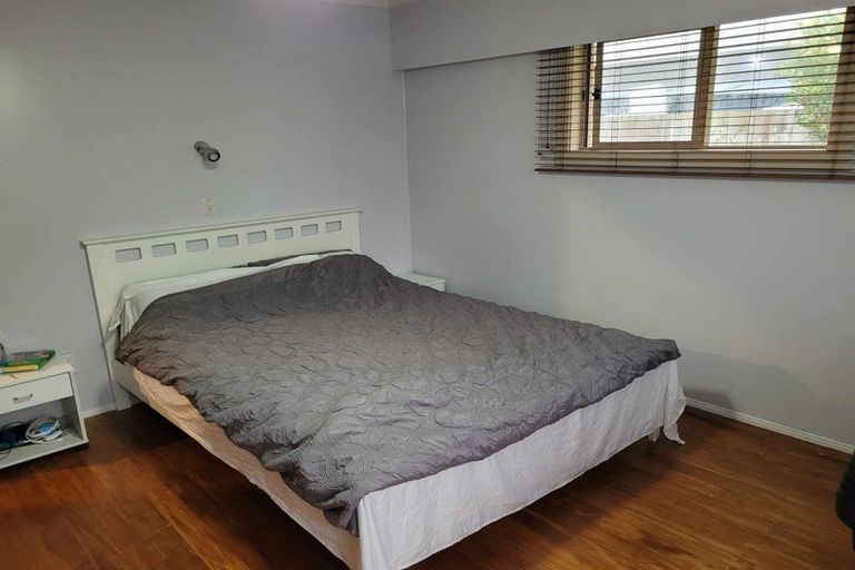 Photo of property in 4 Fleur Avenue, Pakuranga Heights, Auckland, 2010