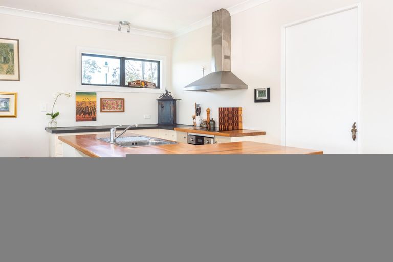 Photo of property in 16 Diana Avenue, Mangapapa, Gisborne, 4010