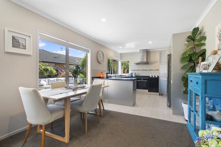 Photo of property in 17 Tatahi Cove, Papamoa Beach, Papamoa, 3118