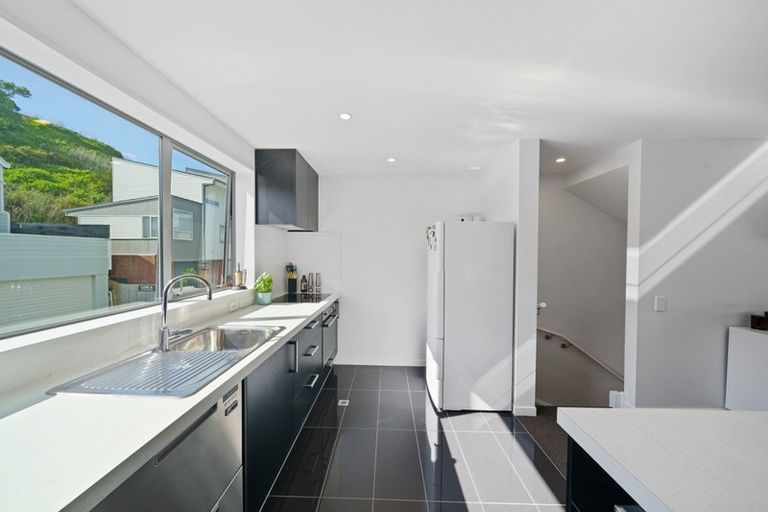 Photo of property in 4/24 Princess Terrace, Newtown, Wellington, 6021