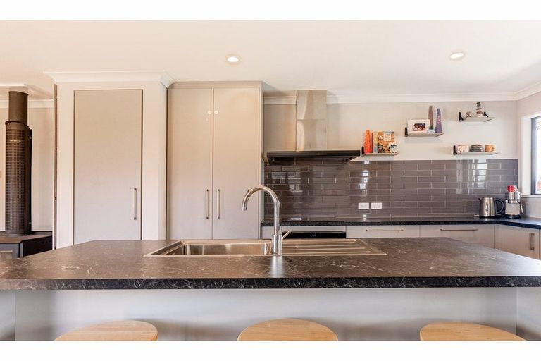 Photo of property in 27 Lakeland Avenue, Twizel, 7901
