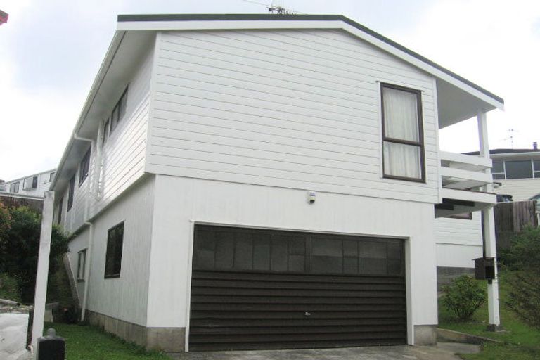 Photo of property in 7 Aramoana Place, Maupuia, Wellington, 6022