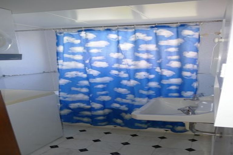 Photo of property in Adelphi Apartments, 183 The Terrace, Wellington Central, Wellington, 6011