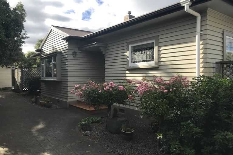 Photo of property in 15 Saint James Avenue, Boulcott, Lower Hutt, 5011