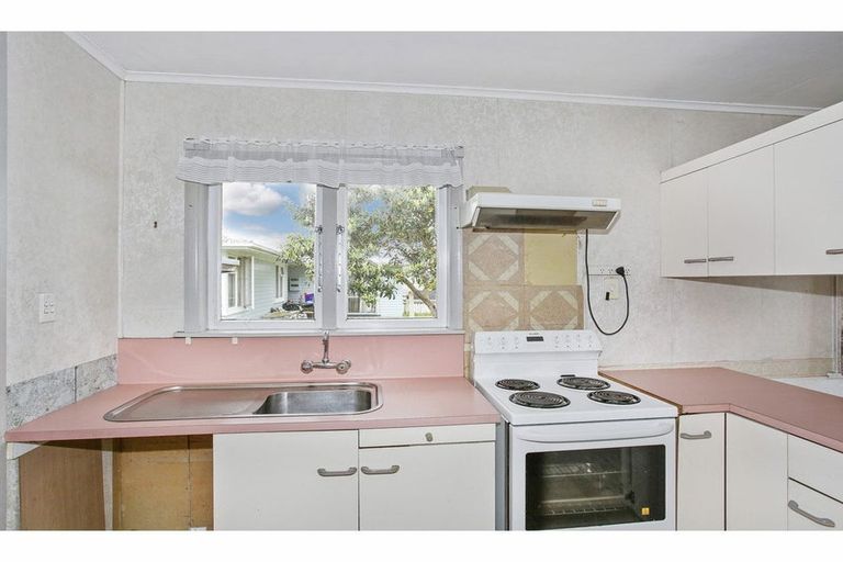 Photo of property in 1/38 Valentine Street, Papakura, 2110