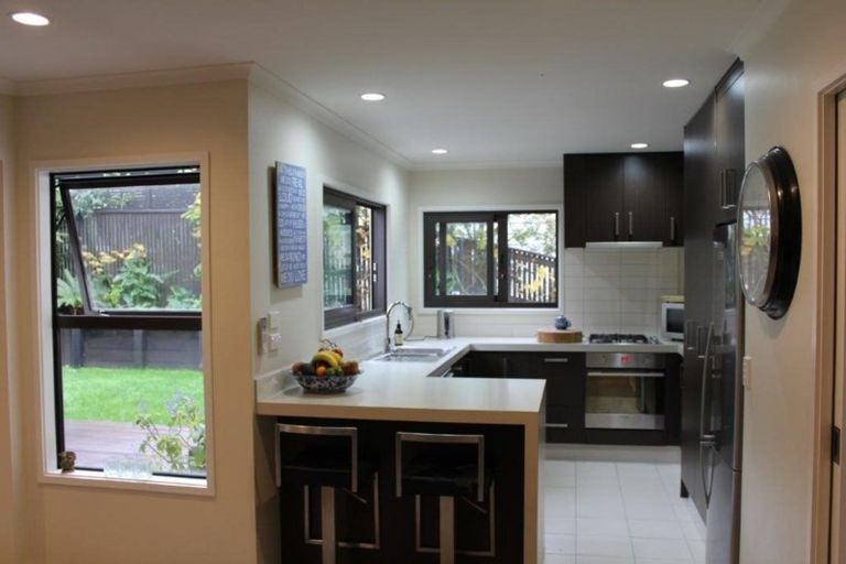 Photo of property in 12 Whitu Street, Khandallah, Wellington, 6035