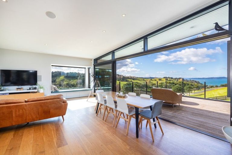 Photo of property in 4 Arabella Lane, Snells Beach, 0920