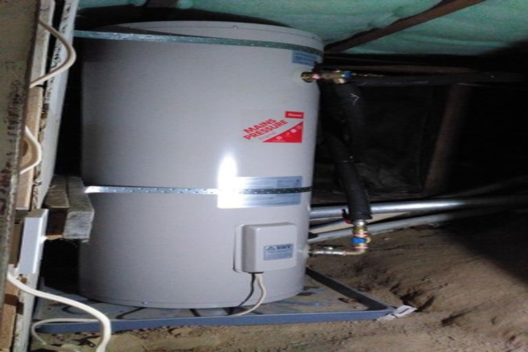 Photo of property in 61 Rolleston Street, Mount Cook, Wellington, 6021