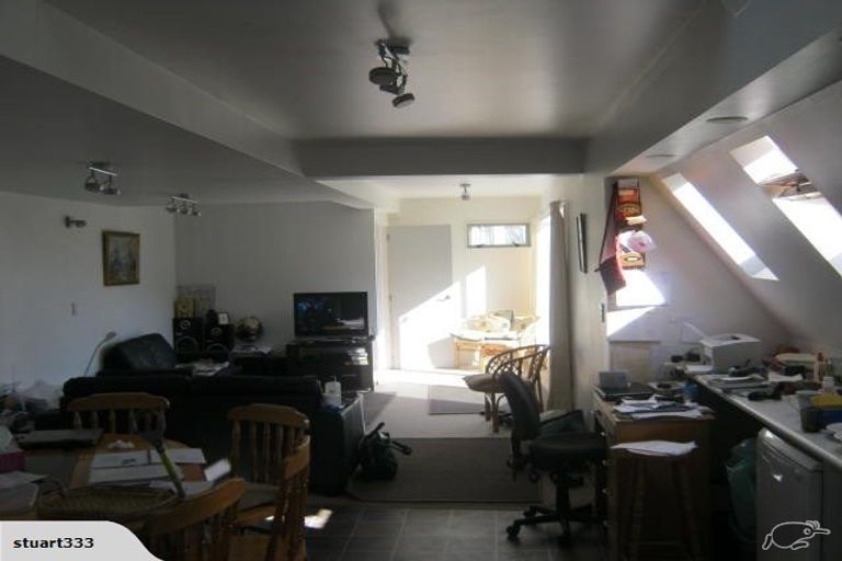 Photo of property in 28 Lerwick Terrace, Melrose, Wellington, 6023