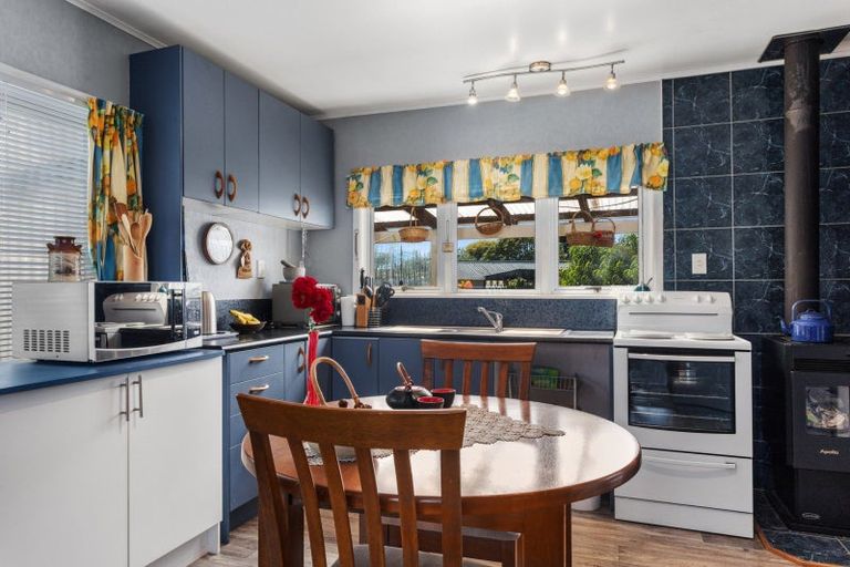 Photo of property in 14 Hydro Road, Edgecumbe, 3120