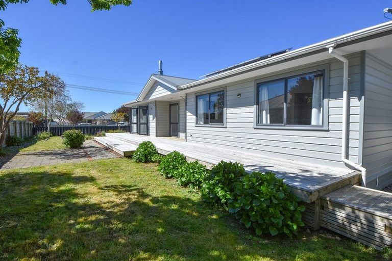 Photo of property in 23 Charles Street, Carterton, 5713