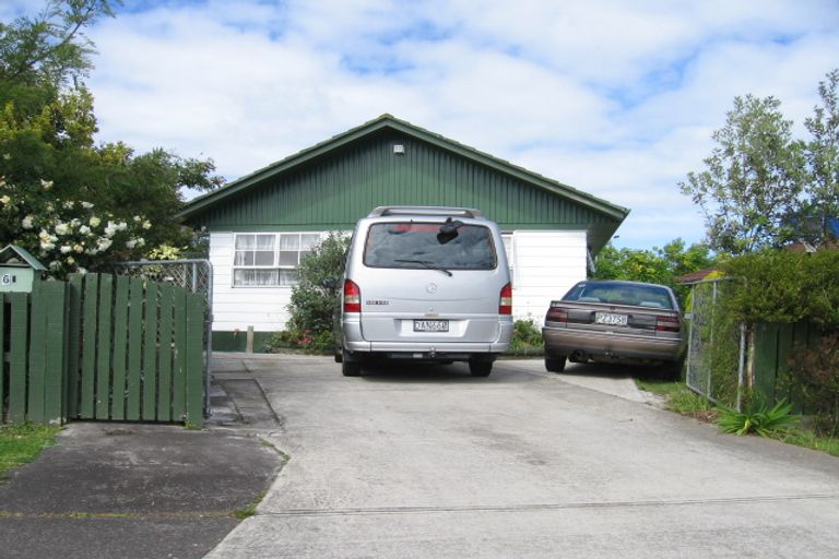 Photo of property in 61 Alabaster Drive, Papatoetoe, Auckland, 2025