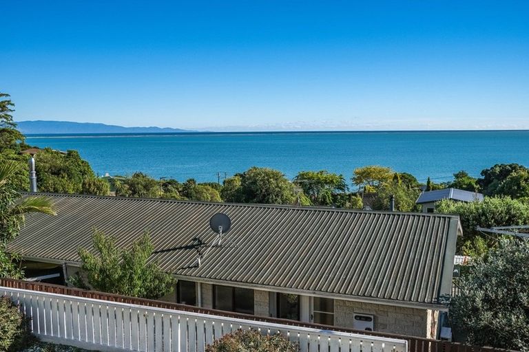 Photo of property in 18 Paremata Street, Atawhai, Nelson, 7010