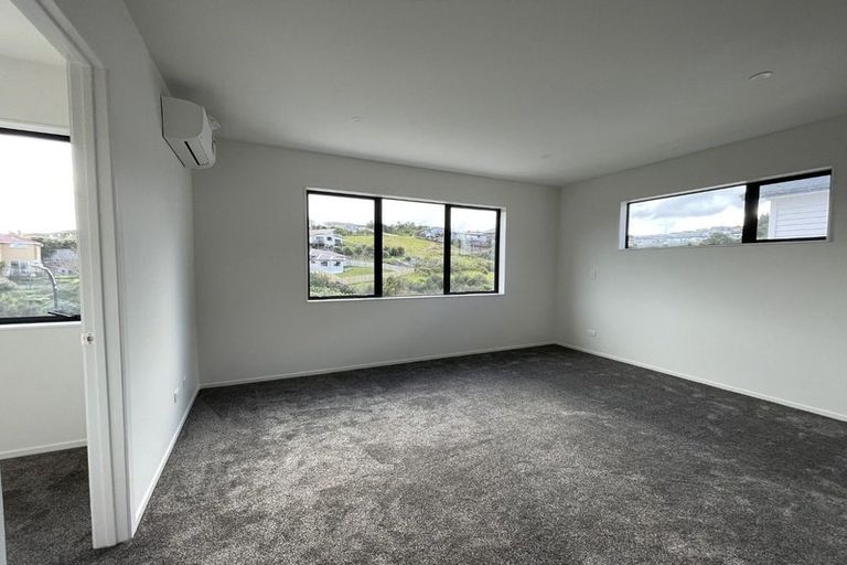 Photo of property in 7 Wallis Lane, Orewa, 0931