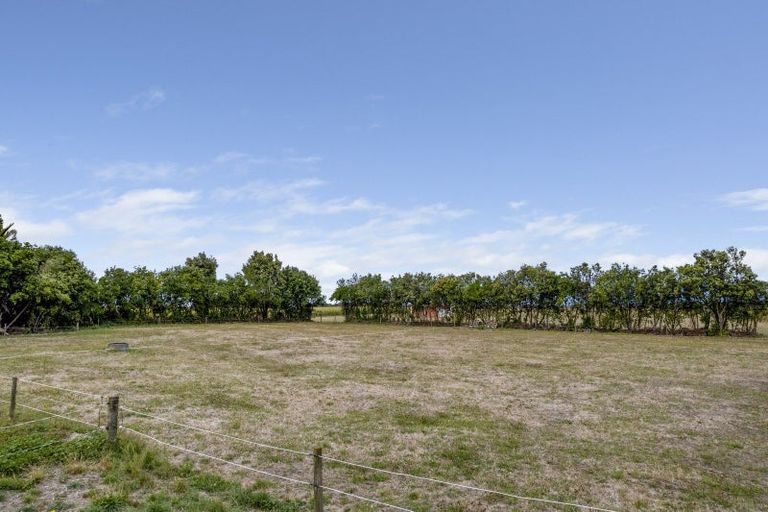 Photo of property in 1277 South Road, Manaia, Hawera, 4678