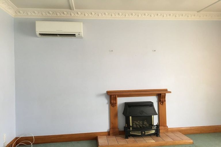 Photo of property in 25 Caledonia Street, Miramar, Wellington, 6022