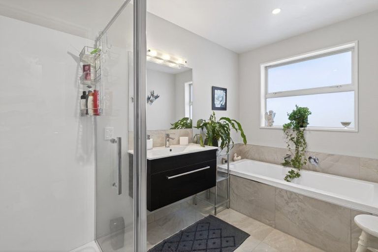 Photo of property in 12 Amy Place, Rangiora, 7400
