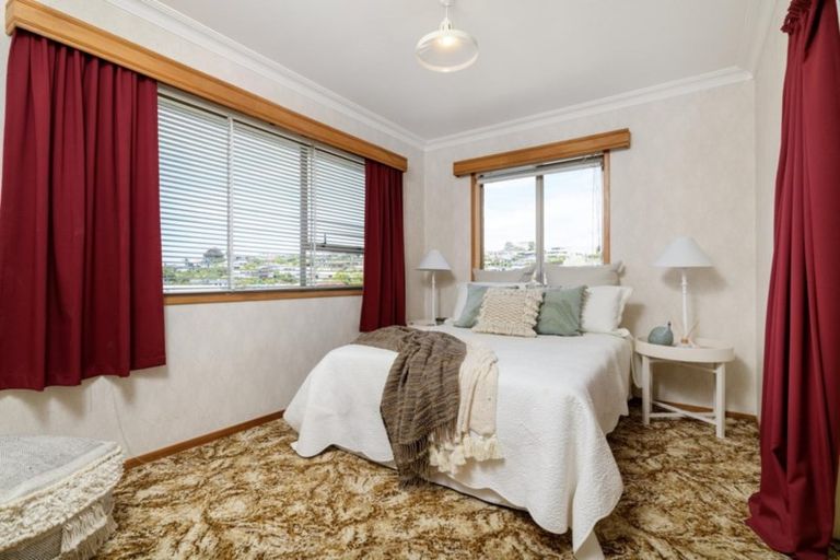 Photo of property in 9 Tupaea Place, Otumoetai, Tauranga, 3110