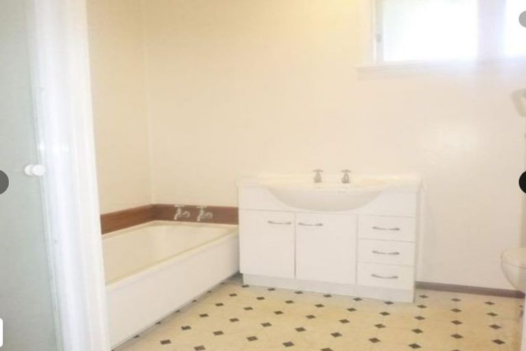 Photo of property in 126b Epuni Street, Epuni, Lower Hutt, 5011