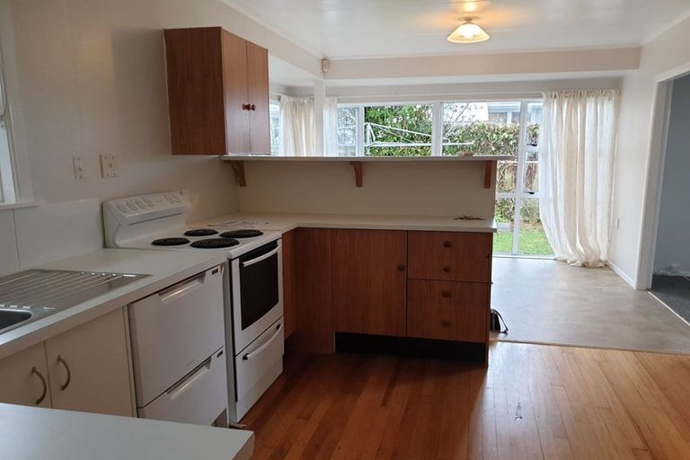 Photo of property in 118 Ironside Road, Johnsonville, Wellington, 6037