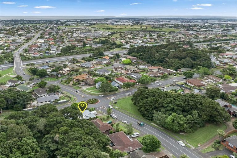Photo of property in 1/11 Eugenia Rise, Totara Heights, Auckland, 2105