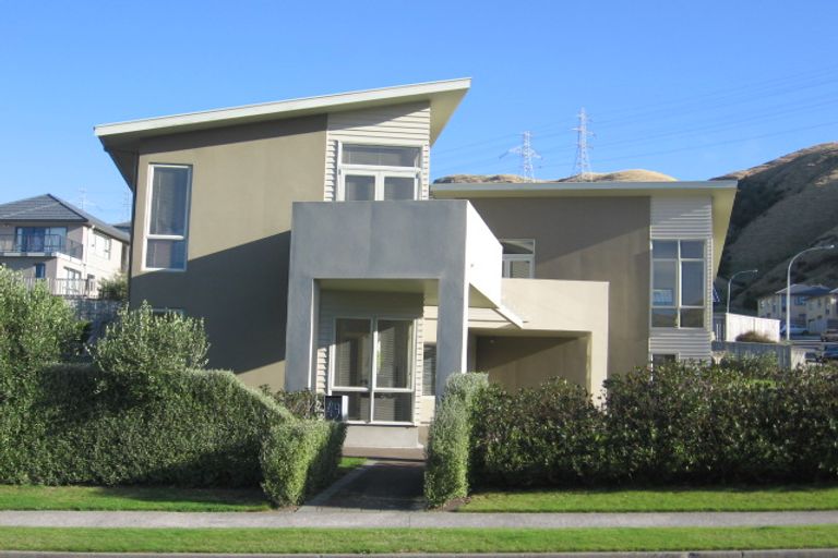 Photo of property in 49 Amesbury Drive, Churton Park, Wellington, 6037