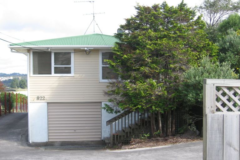 Photo of property in 2/822 East Coast Road, Oteha, Auckland, 0630