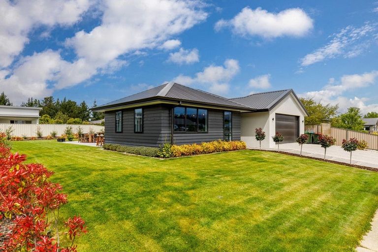 Photo of property in 19 Henderson Drive, Alexandra, 9320