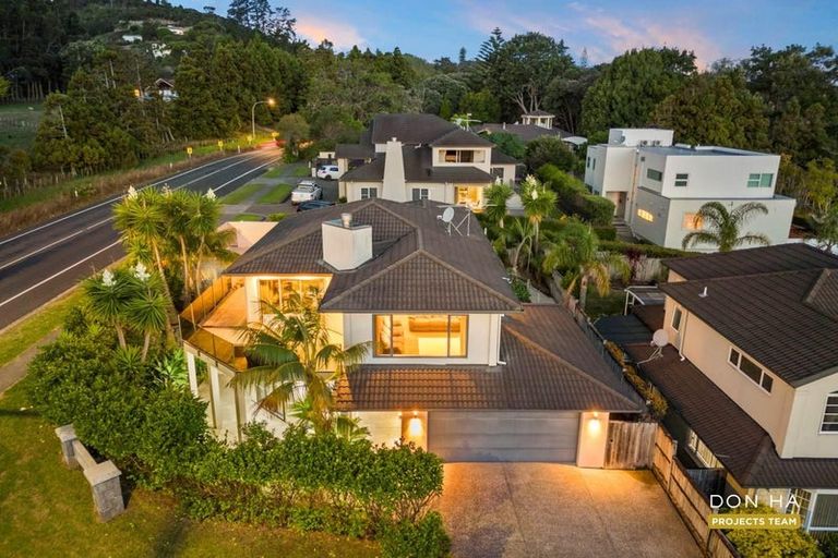 Photo of property in 2 Baverton Drive, Flat Bush, Auckland, 2016
