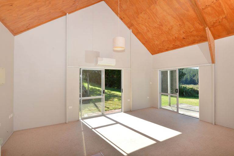 Photo of property in 18 Heron Hill, Kerikeri, 0230