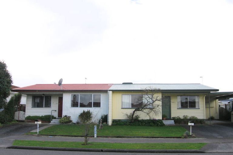 Photo of property in 2 Karaka Street, Hokowhitu, Palmerston North, 4410