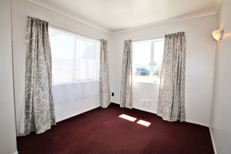 Photo of property in 148 Russell Road, Manurewa, Auckland, 2102