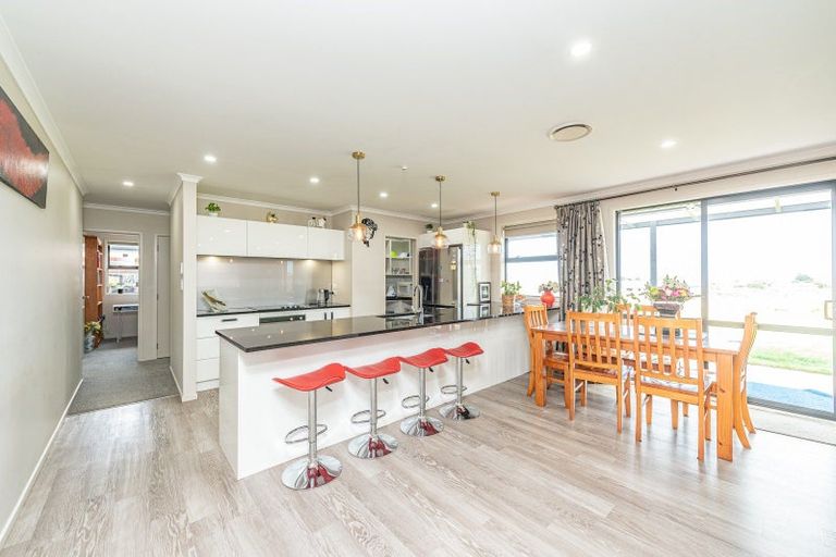 Photo of property in 39 Magnolia Crescent, Tawhero, Whanganui, 4501