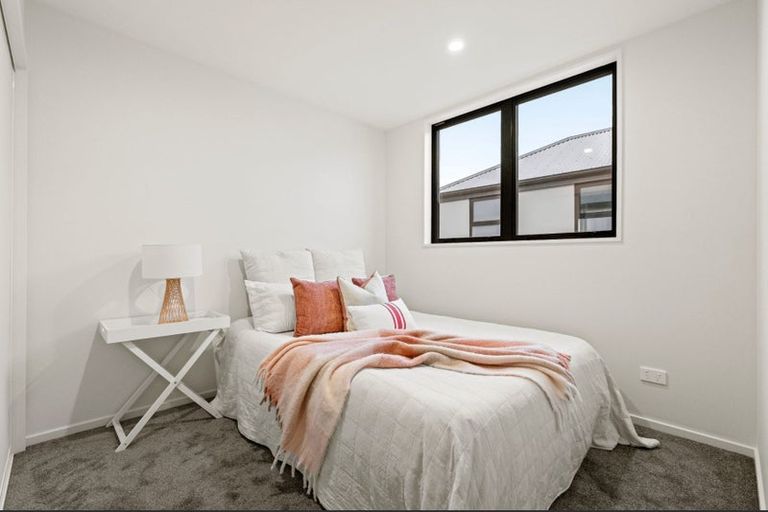 Photo of property in 35d Wrights Road, Addington, Christchurch, 8024