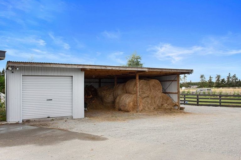 Photo of property in 174 Swamp Road, Loburn, Rangiora, 7472