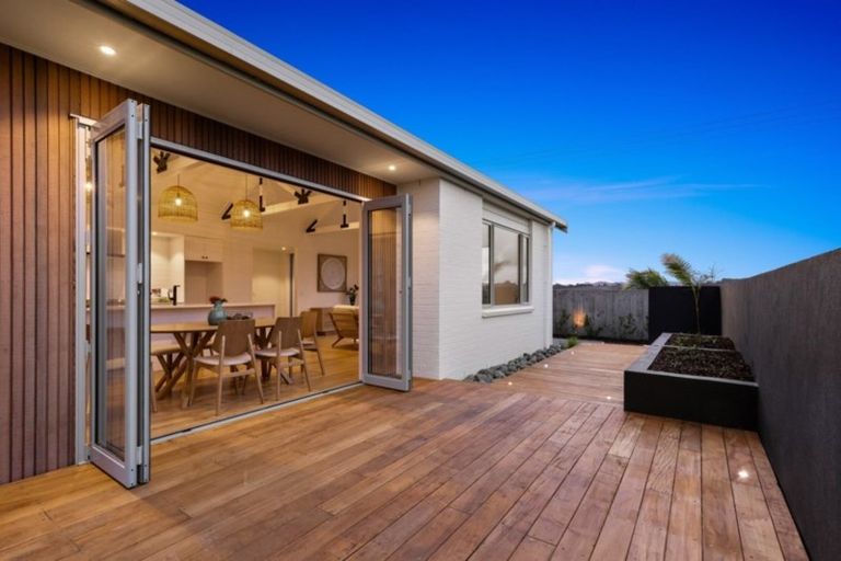 Photo of property in 31 Dawson Road, Snells Beach, 0920