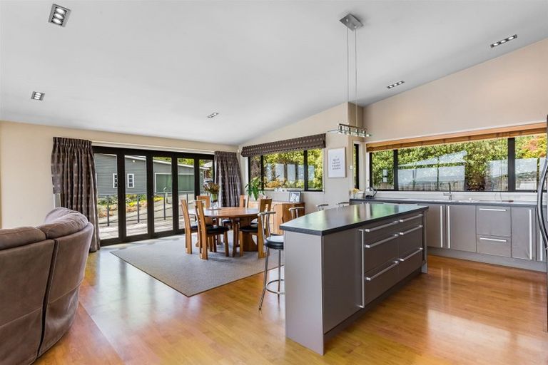 Photo of property in 29 Aspiring Terrace, Aotea, Porirua, 5024