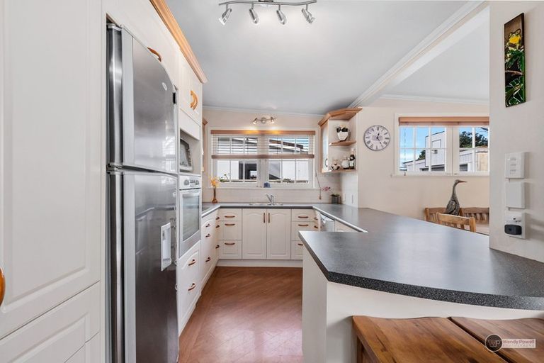 Photo of property in 55 Tama Street, Alicetown, Lower Hutt, 5010