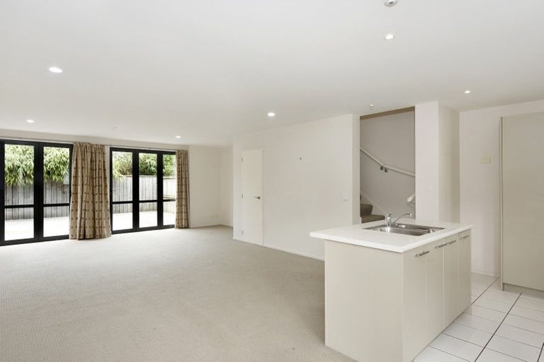 Photo of property in 4 Rochdale Way, Stoke, Nelson, 7011