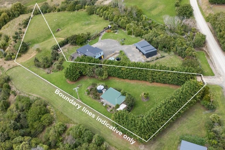 Photo of property in 436 Whangaehu Road, Porangahau, 4293