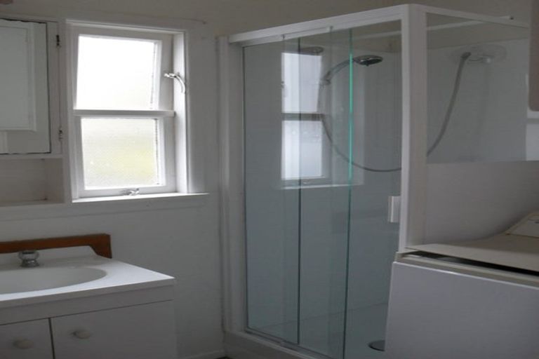 Photo of property in 6/117 Austin Street, Mount Victoria, Wellington, 6011