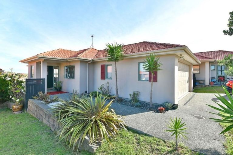 Photo of property in 30 Midshipman Court, Gulf Harbour, Whangaparaoa, 0930