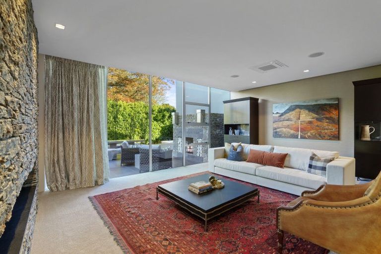 Photo of property in 21 Royds Street, Fendalton, Christchurch, 8014