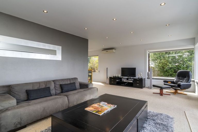 Photo of property in 114 Ravenswood Road, Saint Clair, Dunedin, 9012