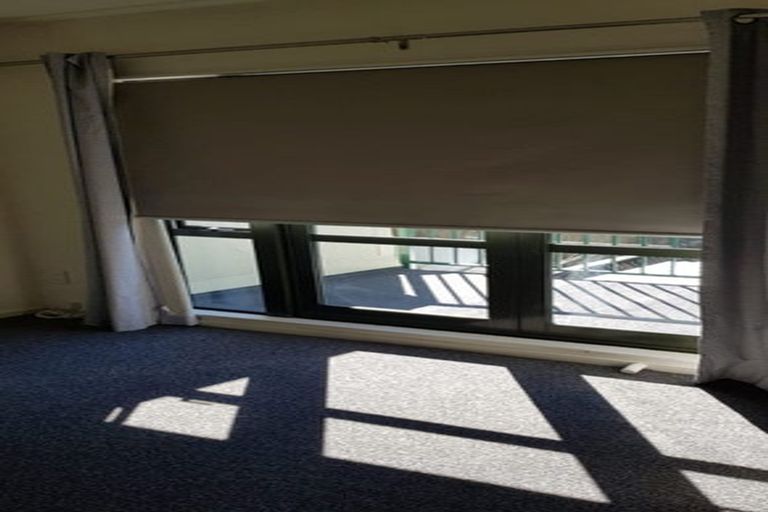 Photo of property in 4/3 Orwell Road, Greenhithe, Auckland, 0632