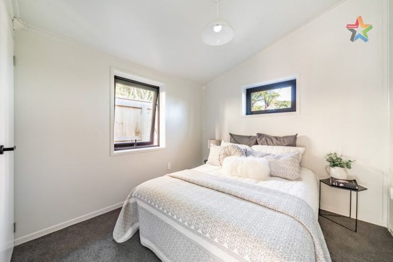 Photo of property in 18d Norana Road, Maoribank, Upper Hutt, 5018