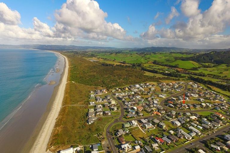 Photo of property in 18 Ata-mahina Way, Ruakaka, 0116