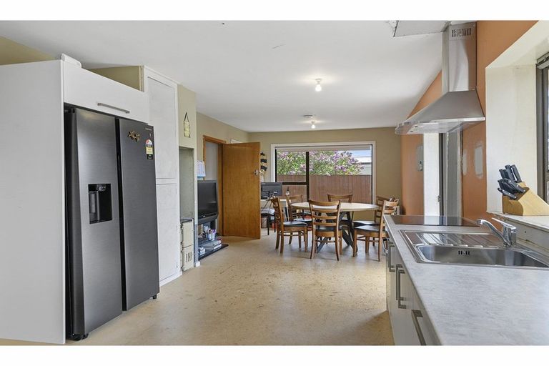 Photo of property in 415 Breezes Road, Aranui, Christchurch, 8061