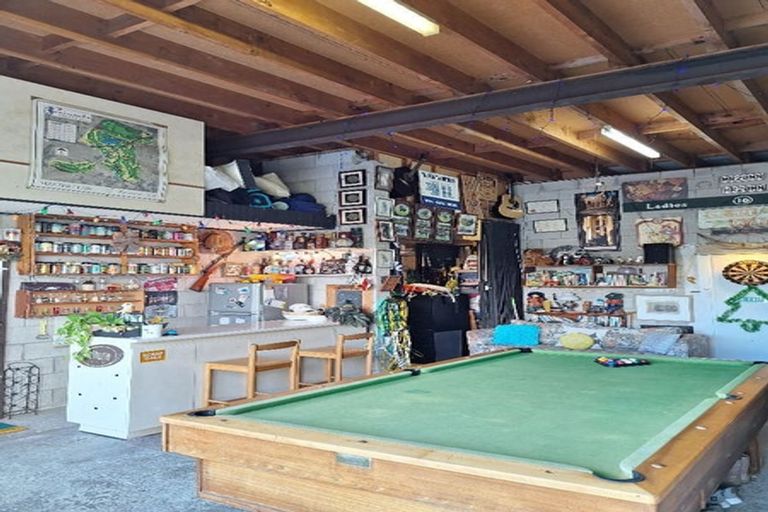 Photo of property in 75 Rosario Crescent, Red Beach, 0932