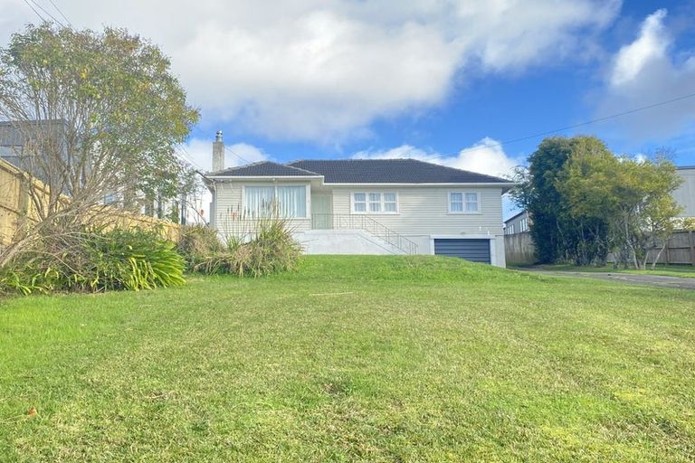 Photo of property in 39 Ambler Avenue, Glen Eden, Auckland, 0602